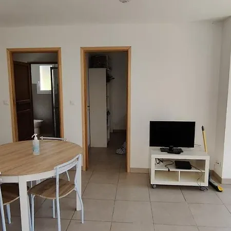 Maison Avec Petite Terrasse Proche De Bastia *